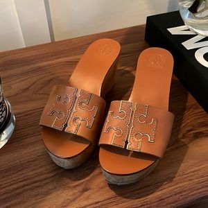 Tory Burch cognac, gold and wood platform slides